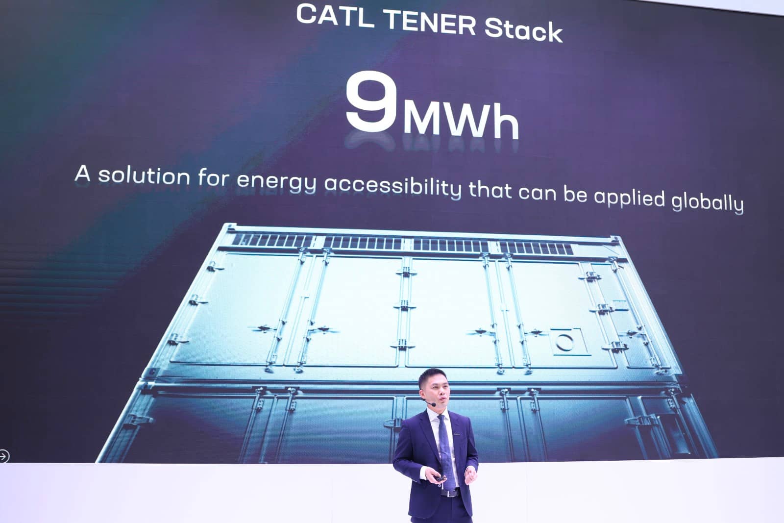 CATL Unveils World's First 9MWh Energy Storage System at ees Europe 2025