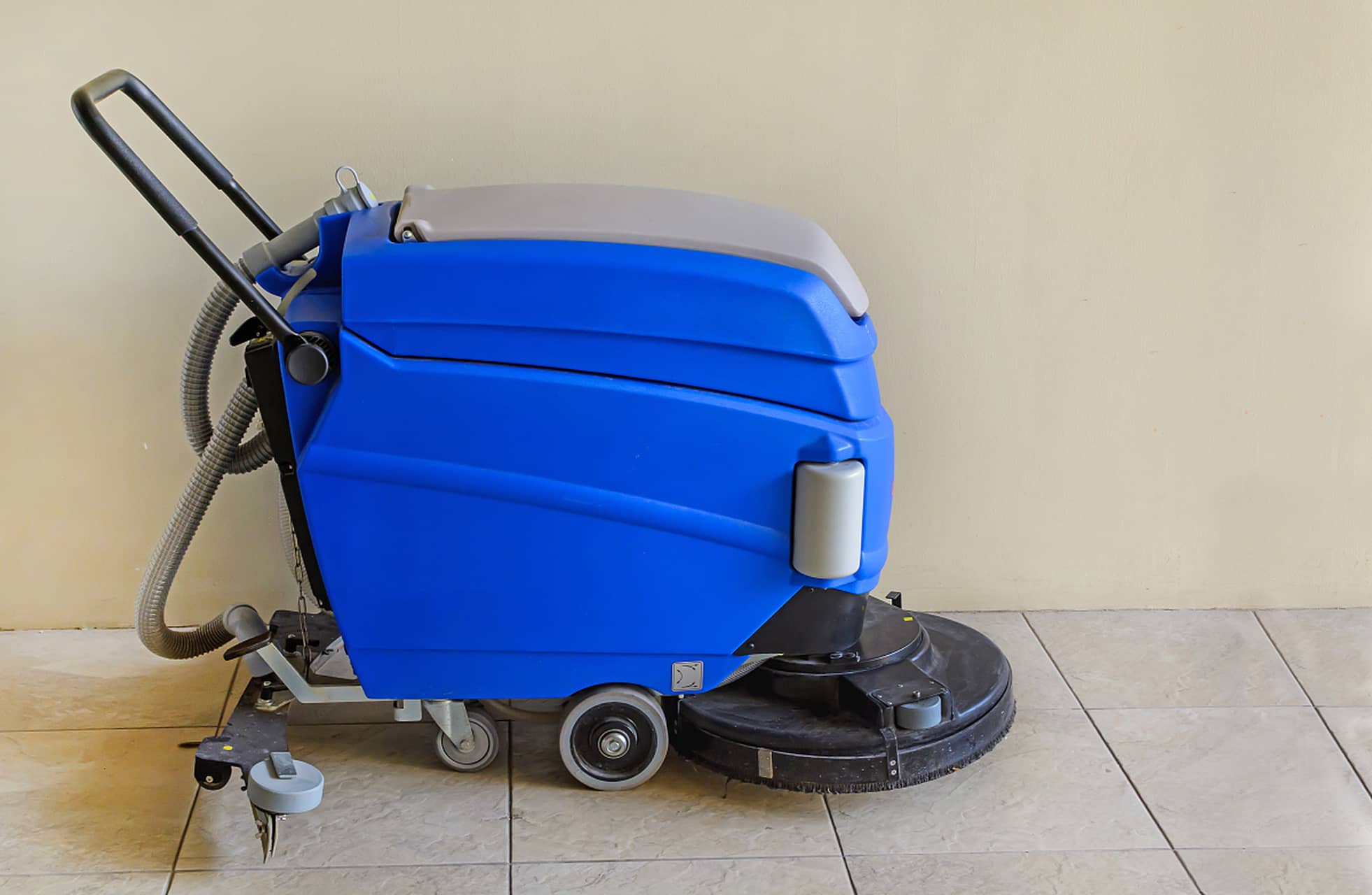 floor cleaning machines battery