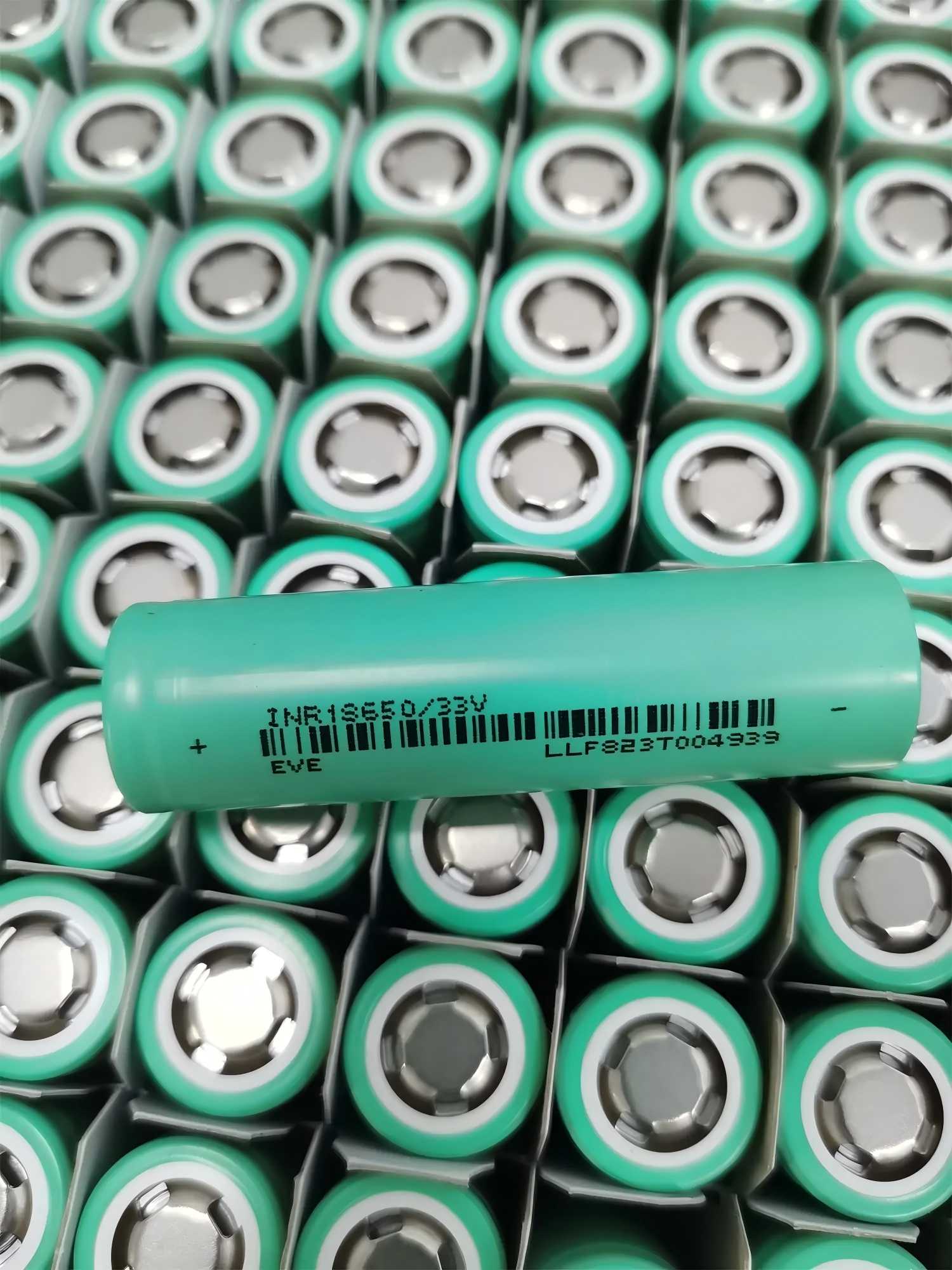 EVE INR18650 3200mah Cylindrical Cells