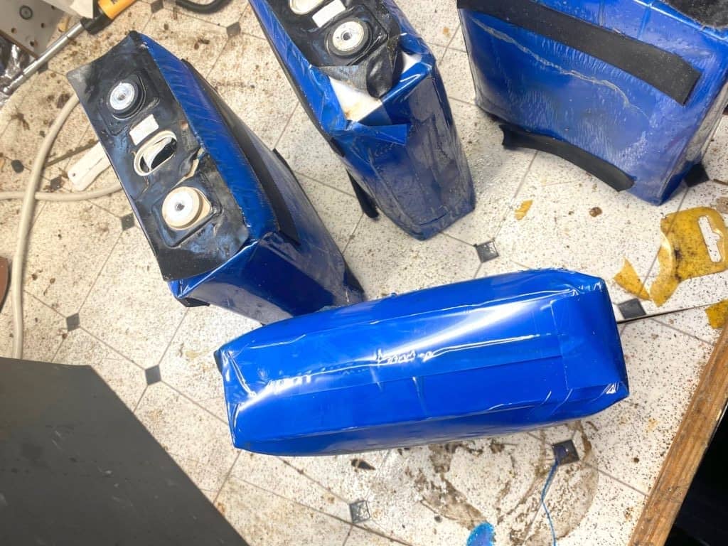 lifepo4 battery swollen