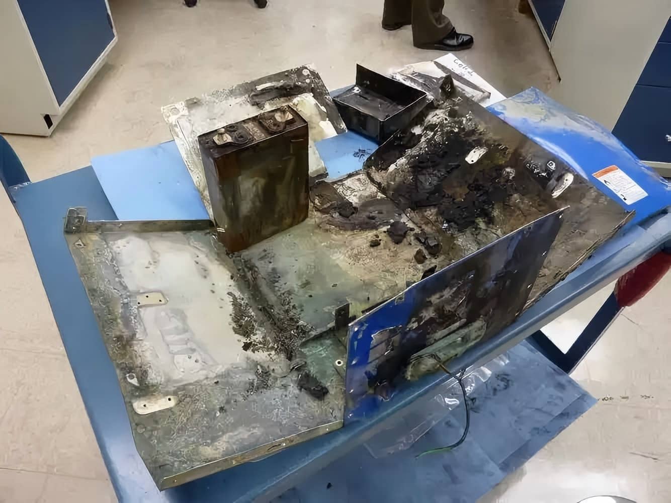 Lithium Battery Safety: 7 Warning Signs You Shouldn’t Ignore