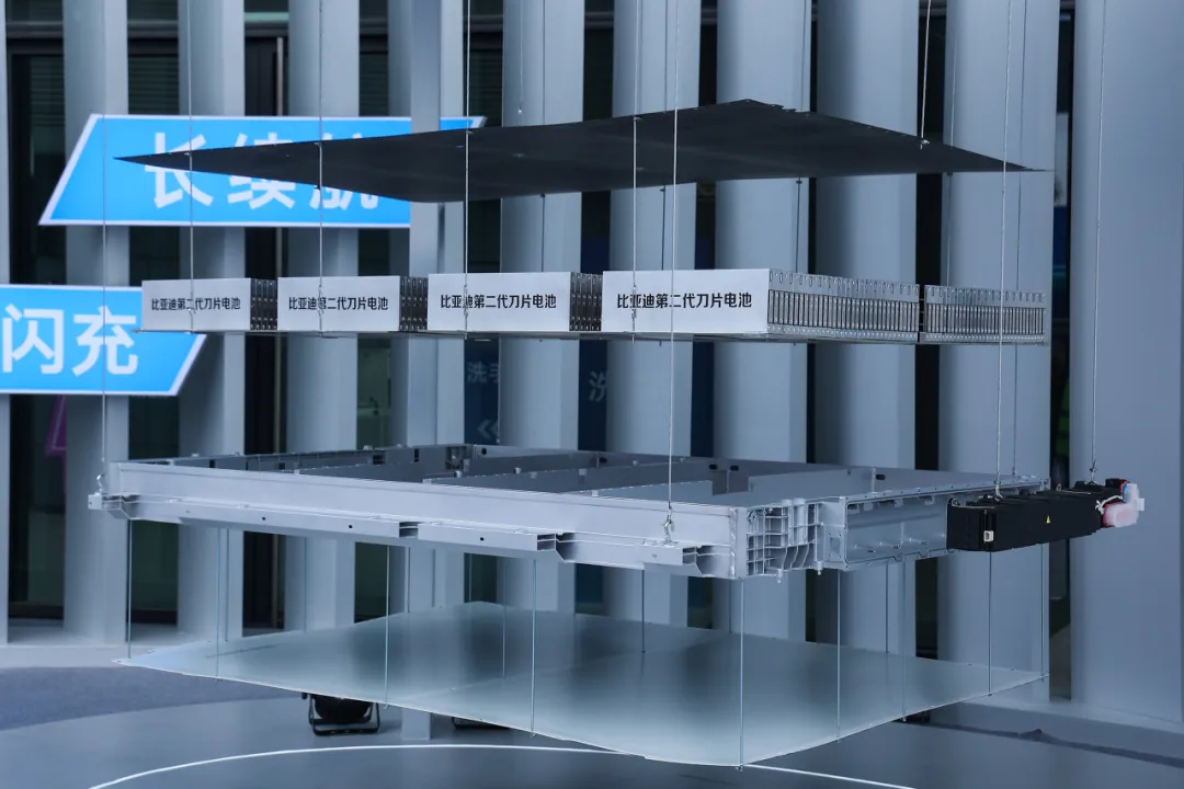 BYD Officially Launches the Second-Generation Blade Battery and Flash-Charging Technology